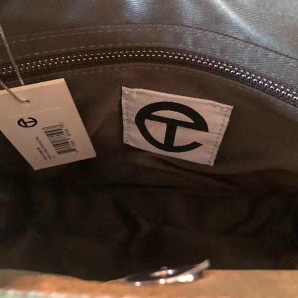 Telfar medium sage bag. Never used. - Picture 3 of 5